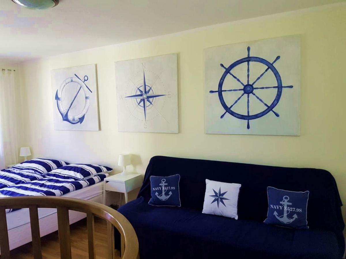 Nad Zalewem Kamienskim Apartment *